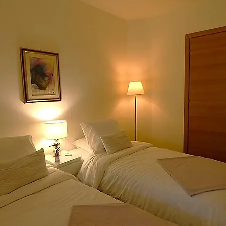 Hotel Scappo In Umbria, Casale Fasulo
